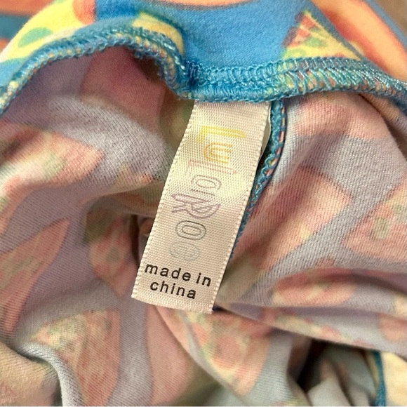 LuLaRoe Pizza Leggings (One-Size) - Picture 3 of 5
